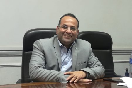 نقابة البيطريين تطالب بلقاء رئيس الوزراء  لتأمين الحدود.. الوادى المتصدع..الجلد العقدى..الحمى القلاعية.. طاعون المجترات فى السودان وليبيا وفلسطين