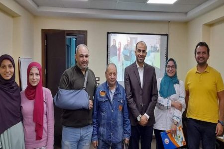 فعاليات اليوم الأخير وتسليم شهادات دورة ” نظام إدارة المخاطر الغذائية” بالمركز العلمى